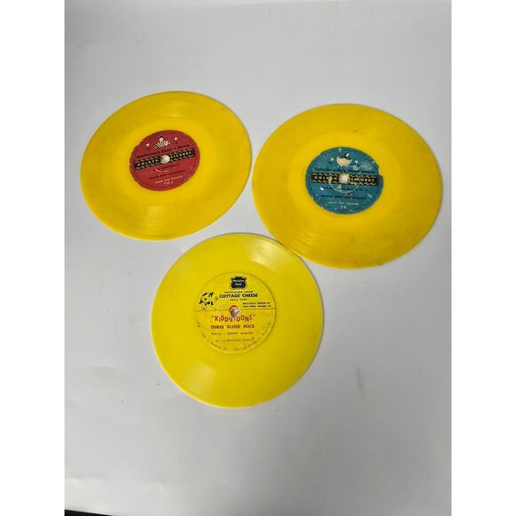 Set of 3 Yellow Children's Story‎ Vinyl Records 50's era - Picture 1 of 2